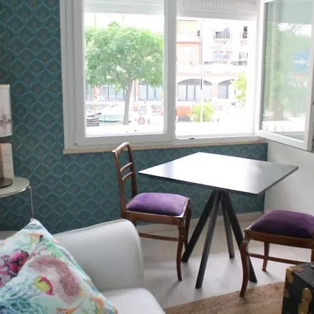 Apartment Dimora Del Porto A Due Passi Dal Mare