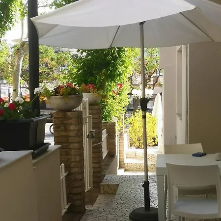 Dimora Del Porto A Due Passi Dal Mare
